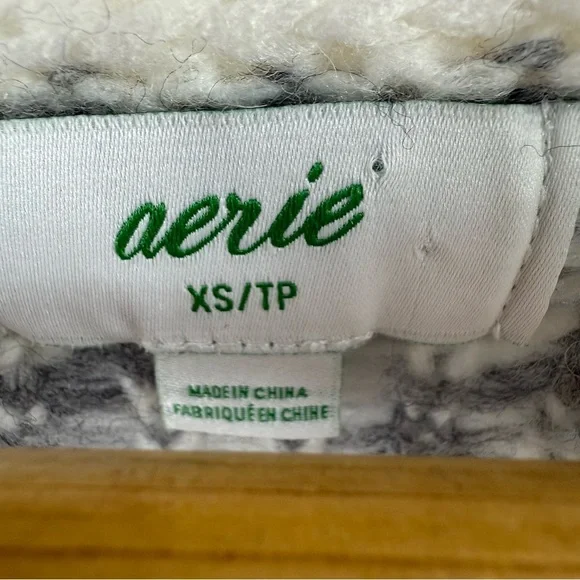 Aerie Fair Isle Half-Zip Sweater Size XS - Picture 3 of 7
